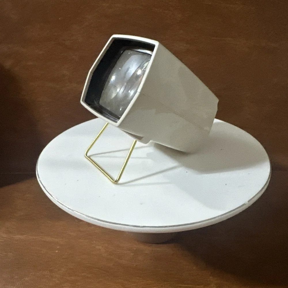 Sawyers Pana-Vue II Portable Slide Viewer White Gray